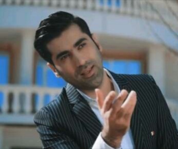 امید رسول پور گلکم